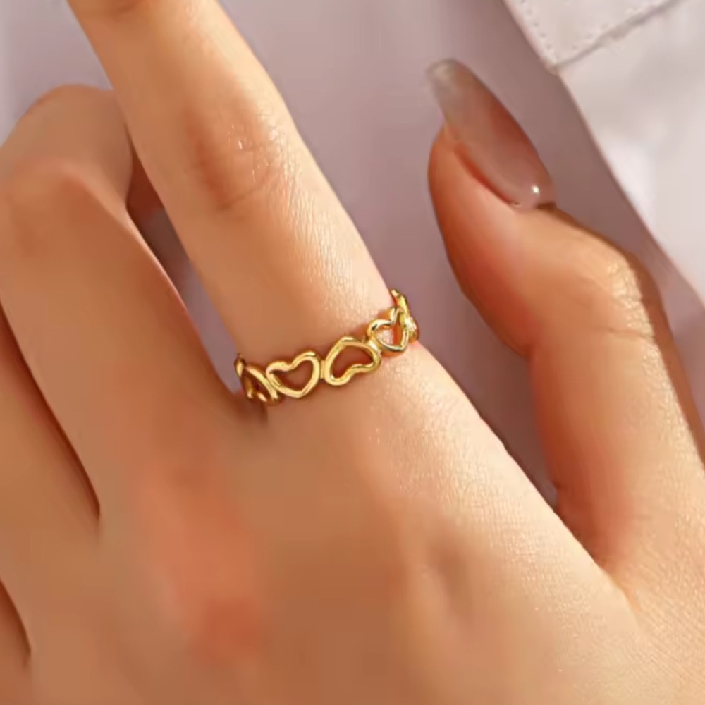 Simple Adjustable Gold Heart Ring (R46)